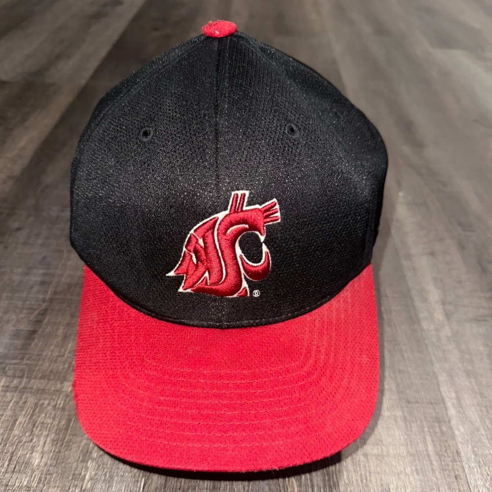 Adult One Size Washington State University “Wazzu”Baseball Cap in Black & Red